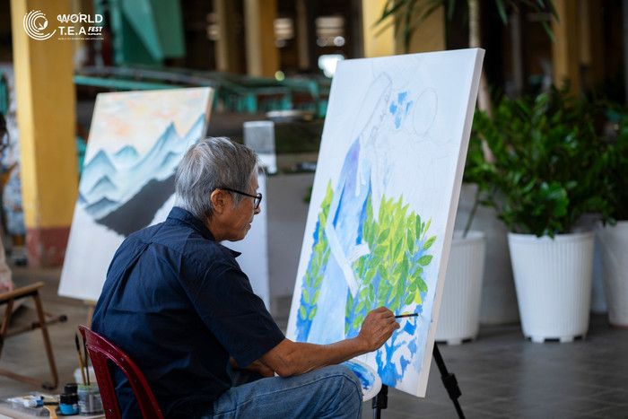 anh-3-nghe-si-tea-art.jpg